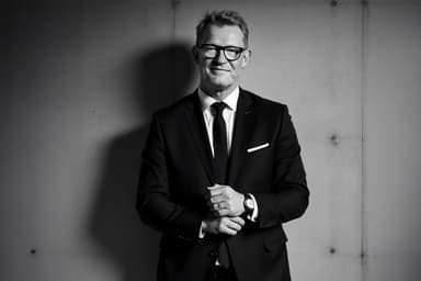 Frank Hüttemann - Markenstratege für Pflegemarketing